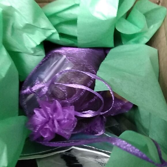 Mystery box number 5 - Picture 2 of 3